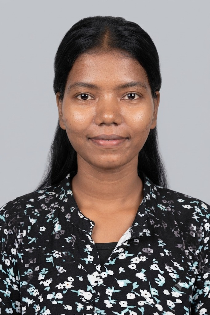 Babita ekka - Full time Cook in kurla west in Mumbai